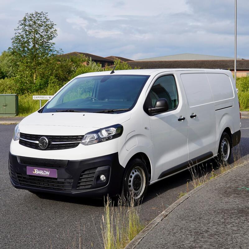 VAUXHALL VIVARO